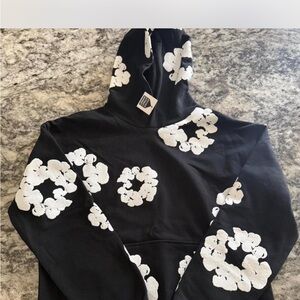 Black and White Floral Men's Sweater